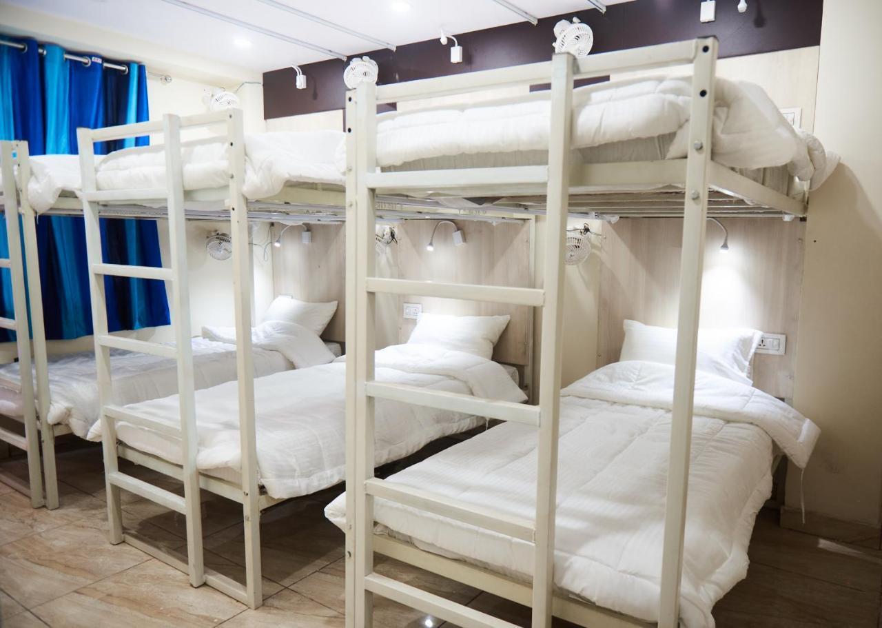 Himalayan Hostel Ню Делхи Стая снимка